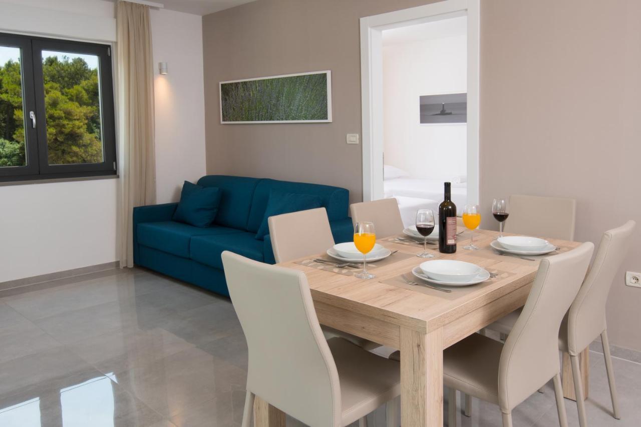 Aparthotel Punta Blu - Pool & Spa Premantura Eksteriør bilde