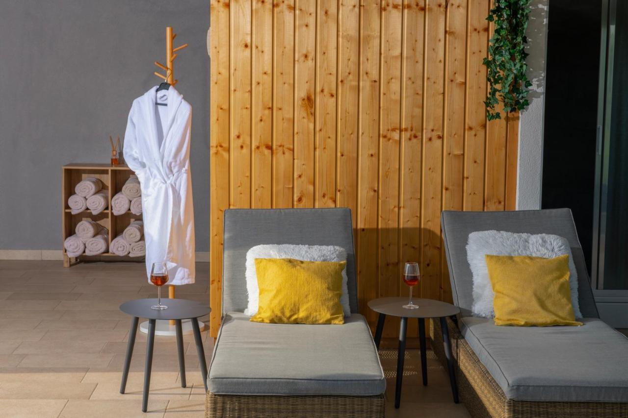 Aparthotel Punta Blu - Pool & Spa Premantura Eksteriør bilde