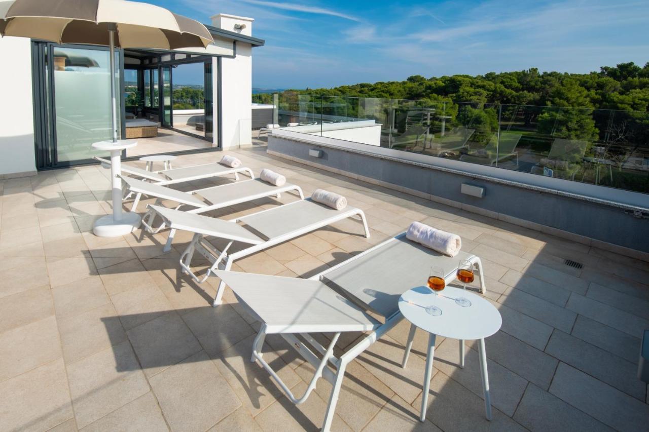 Aparthotel Punta Blu - Pool & Spa Premantura Eksteriør bilde